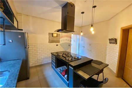 6_photo/94b9c73b2f.e2451d589f4ca2b2-ATLAS-be4b942b-c455-43cb-8aeb-3401c1e3c0ef.jpg de casa à venda com 4 quartos, 166m² em Parque dos Lagos, Ribeirão Preto