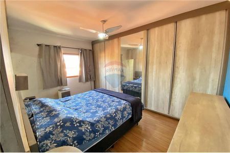 5_photo/94b9c73b2f.e2451d589f4ca2b2-ATLAS-dce6715c-8f2f-4045-babf-7ae71977405a.jpg de casa à venda com 4 quartos, 166m² em Parque dos Lagos, Ribeirão Preto