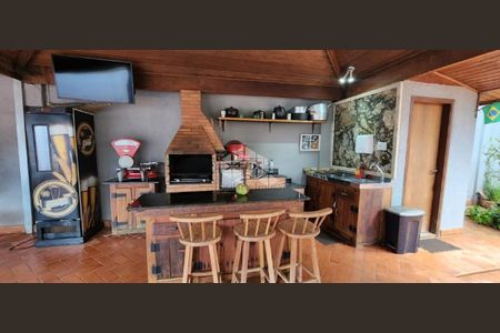 4_photo/94b9c749d7.646fae3a1fa4a2d8-ATLAS-2fac7c7d-45c2-42a0-a9bf-79ff78544e97.jpg de casa à venda com 3 quartos, 142m² em Parque dos Lagos, Ribeirão Preto