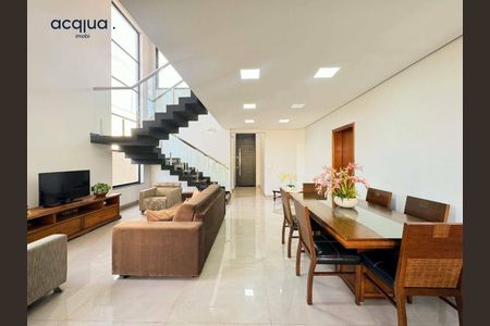 22_photo/94b9c78009.e044597effef5bf6-ATLAS-6221fd75-a2ed-4d14-9ee0-9cebbe4d85ca.jpg de casa de condomínio à venda com 3 quartos, 275m² em Jardim Manoel Penna, Ribeirão Preto