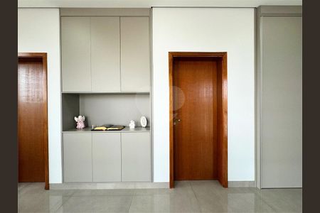 11_photo/94b9c78127.3661479a1a3a7969-ATLAS-49f3037f-bdd2-4a06-8b21-91c8d45c680b.jpg de casa à venda com 3 quartos, 275m² em Jardim Sao Jose, Ribeirão Preto