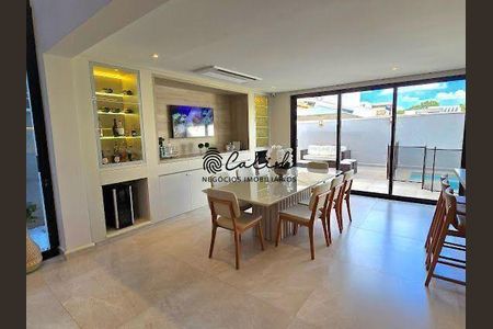 10_photo/94b9c80137.040b245ca042c769-ATLAS-d4b750ed-9a2f-4285-94e8-7761d8a22a34.jpg de casa à venda com 3 quartos, 327m² em Alto do Castelo, Ribeirão Preto