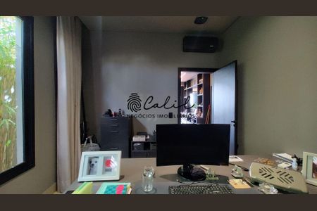 10_photo/94b9c80137.7489ecd906a7a32f-ATLAS-2ea859c4-a0dd-4b5f-8d3f-6f620e3d488b.jpg de casa à venda com 3 quartos, 310m² em Alto do Castelo, Ribeirão Preto