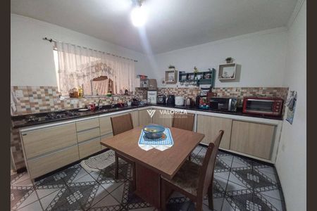 6_photo/94c5f4556b.4705c6a1ad1f3df6-ATLAS-acdbda0a-77c8-48c0-9fa9-7ddb4aa024d3.jpg de casa à venda com 3 quartos, 195m² em Jardim Maria Eugenia, Sorocaba