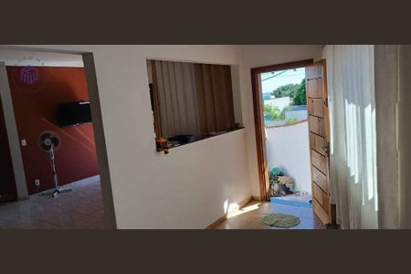 4_photo/94c5f51131.7a37549eceeba21f-ATLAS-202d99d5-5d96-4064-b02c-e32a786fd588.jpg de casa à venda com 3 quartos, 197m² em Vila Formosa, Sorocaba