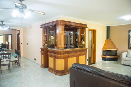 8_photo/94c5f511b9.88dcffa138285222-ATLAS-6bb5436f-8f8f-4fdc-907b-04ba85fccbe3.jpg de casa à venda com 4 quartos, 697m² em Vila Formosa, Sorocaba