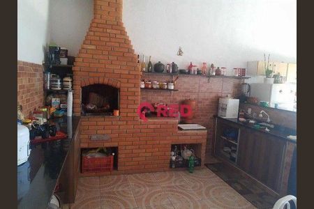 2_photo/94c5f51959.2f15d505e37c7ac5-ATLAS-8d88080d-c5cd-4fbd-b902-638fa767746b.jpg de casa à venda com 2 quartos, 210m² em Vila Nova Sorocaba, Sorocaba