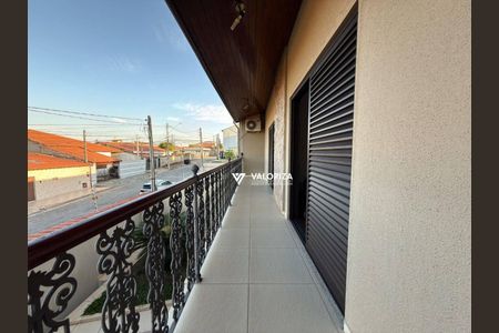 8_photo/94c5f54f9b.ceff8192393c33de-ATLAS-3b659afb-3a53-4358-8c8f-b5aa2ce6bb5e.jpg de casa à venda com 3 quartos, 320m² em Vila Fiori, Sorocaba