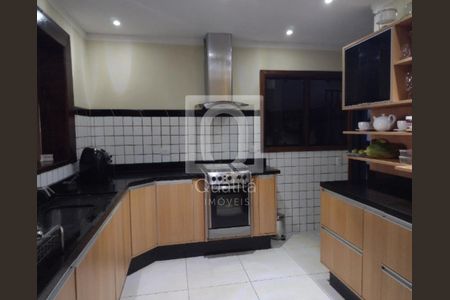 10_photo/94c5f5aefd.5b63f18bcccc212e-ATLAS-5e7874aa-9880-4c98-94d3-9924c2fafdaa.jpg de casa à venda com 2 quartos, 270m² em Jardim Sao Camilo, Sorocaba