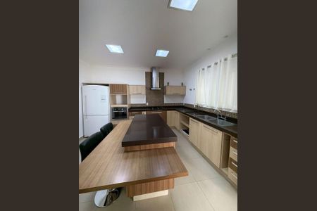 4_photo/94c899fa89.c4a86b3c211625c7-ATLAS-44e79fae-a72e-4a4c-a7c7-f38ce163b2cb.jpg de casa para alugar com 4 quartos, 353m² em Maria Crivellone Abrão, Americana