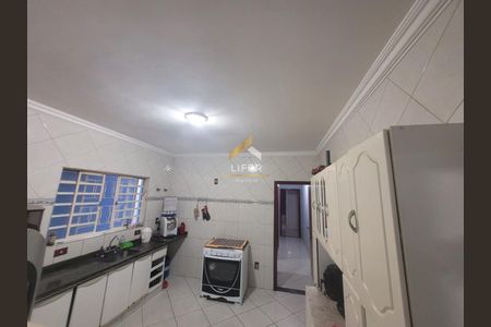 6_photo/94c8b4b99f.40d9156f2e18fdd4-ATLAS-3fc4bbf2-78e6-40c2-aa05-01ab8d5e32a6.jpg de casa à venda com 2 quartos, 121m² em Vila Maria Elena, Indaiatuba