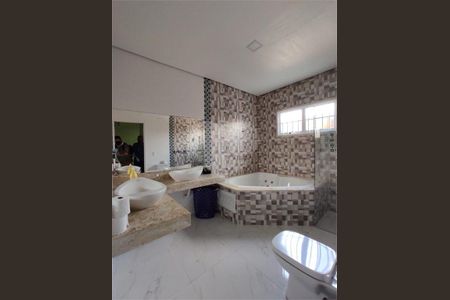 23_photo/94c8b5fe8f.f6ee4f8dca2fb9c7-ATLAS-b49f236d-4db4-4b88-8f92-b0bc1a44df20.jpg de casa à venda com 3 quartos, 265m² em Jardim Planalto de Viracopos, Campinas