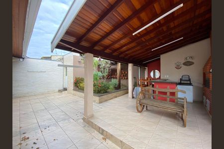 10_photo/94c8b60237.1c7c8babfb642e21-ATLAS-69325956-e6df-4924-b056-8fc8e45398dc.jpg de casa à venda com 3 quartos, 216m² em Jardim Aeronave de Viracopos, Campinas