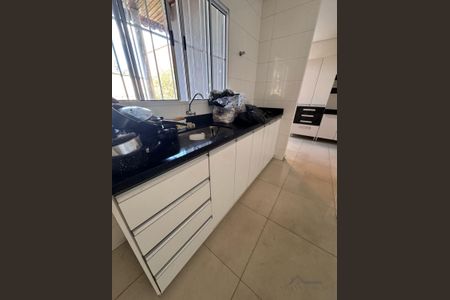 8_photo/94c8b6028f.b2e0ee3a4530b76c-ATLAS-7dc889b9-eec3-4d7b-840e-78feec04d91b.jpg de casa à venda com 2 quartos, 200m² em Vila Aeroporto, Campinas