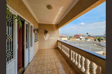 30_photo/94c8b60387.f279df7ab7105e24-ATLAS-f3dff457-5b2e-4e9d-9807-0c534c682058.jpg de casa à venda com 4 quartos, 307m² em Jardim São Pedro de Viracopos, Campinas