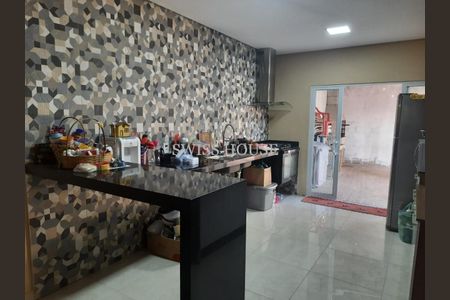 4_photo/94c8b613af.edde24def84b06a0-ATLAS-5e71294e-bfc6-4e47-9387-84f84f5dff4e.jpg de casa à venda com 3 quartos, 148m² em Campinas, Campinas