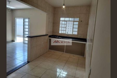 12_photo/94c8b61bf3.8bc1dbb17a6300cb-ATLAS-723d9dcc-08c4-4886-8aec-4612a07f8a6d.jpg de casa à venda com 3 quartos, 250m² em Jardim São Pedro de Viracopos, Campinas