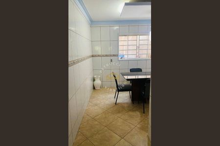 1_photo/94c8b6229b.22081dca4e8a8b56-ATLAS-4eb437c3-d779-475c-9735-ec64d60104d8.jpg de casa à venda com 3 quartos, 150m² em Vila Aeroporto, Campinas