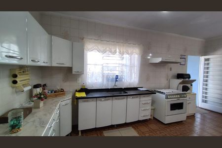 12_photo/94c8b62475.0dba02f6e03a3679-ATLAS-3d6a2eec-1882-4680-9cfb-e9e8eca7d5c6.jpg de casa à venda com 3 quartos, 197m² em Vila Aeroporto, Campinas