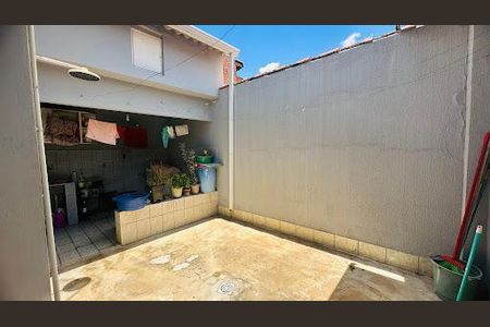 20_photo/94c8b6286f.dd5073c5377aeea0-ATLAS-9a27e4d5-5757-4b8c-ab5c-55ac23a8d556.jpg de casa à venda com 3 quartos, 243m² em Vila Aeroporto, Campinas