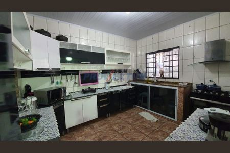 2_photo/94c8b630c3.bf1bfafdbf9111e3-ATLAS-c35c6fcf-6d7a-44c8-b578-370c8bfa2358.jpg de casa à venda com 4 quartos, 190m² em Parque Universitario de Viracopos, Campinas