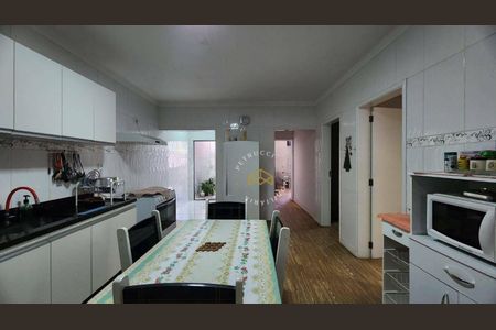 10_photo/94c8b63173.6fa84e32c5c9c50d-ATLAS-306b5f9e-9549-48a3-976f-5e0f6e6bf244.jpg de casa à venda com 6 quartos, 248m² em Vila Aeroporto, Campinas