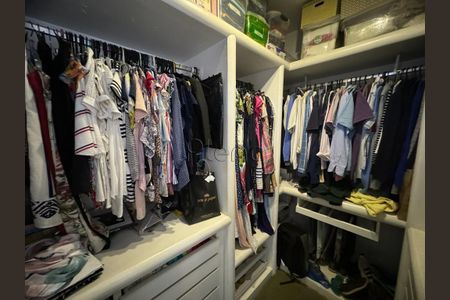 12_photo/94c8b639f7.04a823dc9d4d949a-ATLAS-ec9196e1-d45d-41d5-a8c9-e3b82c97edfb.jpg de casa à venda com 4 quartos, 250m² em Vila Aeroporto, Campinas