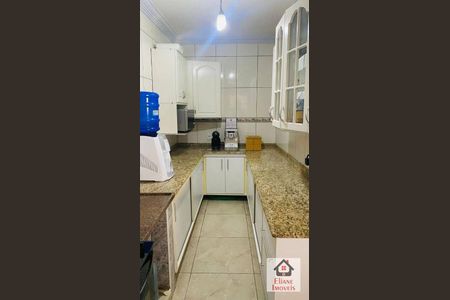 6_photo/94c8b63cef.a596fb24e8ccb8cd-ATLAS-3a00f687-1af6-4f02-b54e-00ed05b6e26c.jpg de casa à venda com 2 quartos, 68m² em Parque Dom Pedro II, Campinas