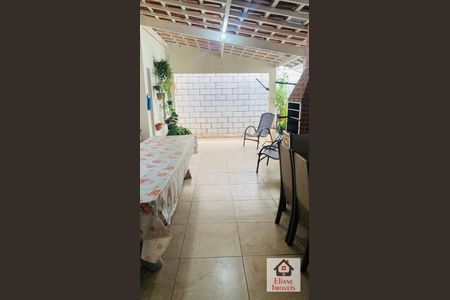 4_photo/94c8b63cef.a596fb24e8ccb8cd-ATLAS-3adaca03-2eb1-49a3-8fb6-66200ea26f58.jpg de casa à venda com 2 quartos, 68m² em Parque Dom Pedro II, Campinas