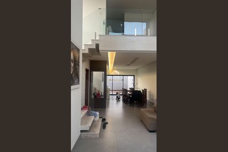 10_photo/94c8b63e0f.72b299ddc7bc3168-ATLAS-269b0b36-0249-459b-b5fb-97dcfe2f6135.jpg de casa à venda com 3 quartos, 175m² em Campinas, Campinas