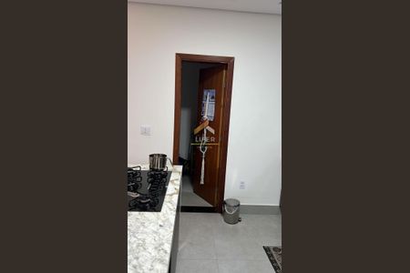 10_photo/94c8b63e0f.72b299ddc7bc3168-ATLAS-77c9f9d5-e6cf-4b7d-88e6-91c4d40e5737.jpg de casa à venda com 3 quartos, 175m² em Campinas, Campinas