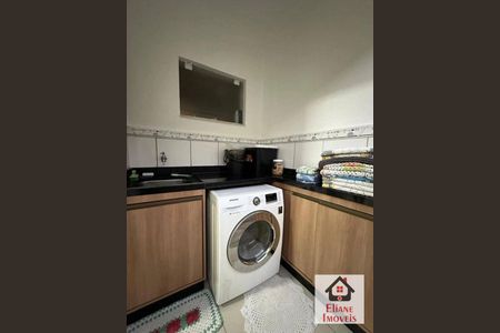 5_photo/94c8b63e7d.49e5f4e107e90c19-ATLAS-c78570f3-f84e-4c8f-bd66-312b419ba394.jpg de casa à venda com 3 quartos, 174m² em Parque Dom Pedro II, Campinas