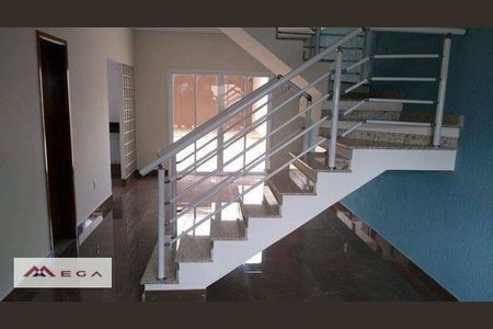 1_photo/94c8b63f27.ceff8192393c33de-ATLAS-d6ad8e59-8a36-47d6-8a64-9e3d852f8be1.jpg de casa à venda com 3 quartos, 120m² em Parque Dom Pedro II, Campinas