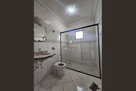 23_photo/94c8b65b59.babe959d6209cc9d-ATLAS-e2224eea-d2f7-4a03-bca0-341b56d49ccd.jpg de casa à venda com 4 quartos, 310m² em Conjunto Mauro Marcondes, Campinas