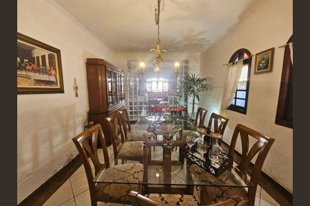 5_photo/94c8b65b59.e4cc3dc43a0802ec-ATLAS-29fa8d40-2a37-4cd2-b93e-832c87fdb3a8.jpg de casa à venda com 3 quartos, 260m² em Conjunto Mauro Marcondes, Campinas