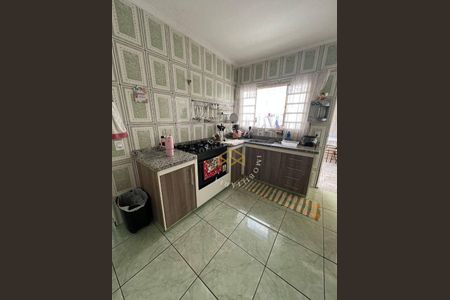 11_photo/94c8b7387f.e8ee85e94745df73-ATLAS-751f0d88-bc70-47c7-876c-6d67a8e48876.jpg de casa à venda com 3 quartos, 81m² em Conjunto Habitacional Parque da Floresta, Campinas