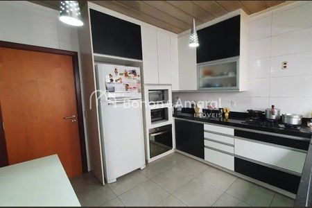 6_photo/94c8b73c6d.ceff8192393c33de-ATLAS-009025ee-9705-4887-80bc-b0c8073da087.jpg de casa à venda com 5 quartos, 263m² em Conjunto Residencial Parque Sao Bento, Campinas