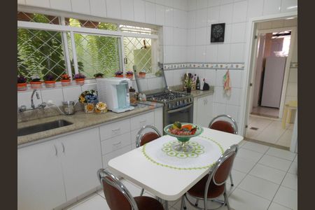 5_photo/94c8b76429.b2517d34c228f0d2-ATLAS-5ed3dba1-6341-41da-bd45-674fc0cfecfe.jpg de casa à venda com 3 quartos, 178m² em Parque Valenca II, Campinas