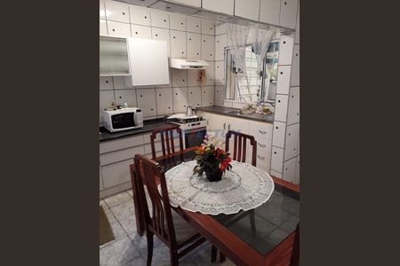 2_photo/94c8b76e9f.5b63f18bcccc212e-ATLAS-1380d1e8-2347-4584-b2b1-48915361fa10.jpg de casa à venda com 5 quartos, 250m² em Parque Valenca I, Campinas