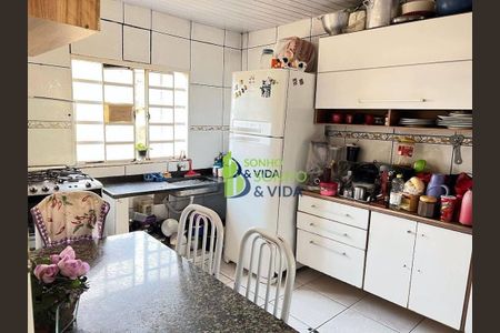 6_photo/94c8b78897.ef7c58586888ab74-ATLAS-549b6387-e4e7-44ee-a37b-885a403b6d13.jpg de casa à venda com 2 quartos, 90m² em Jardim Rossin, Campinas
