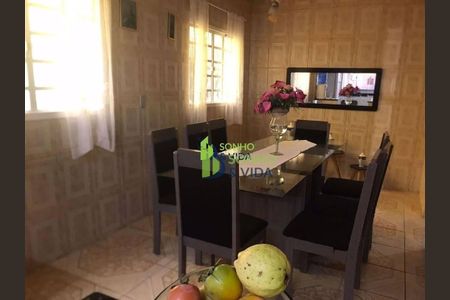 5_photo/94c8b78eb3.4bd2615f33144f40-ATLAS-562cea98-0663-47cf-b439-5ef6804656c0.jpg de casa à venda com 2 quartos, 90m² em Jardim Rossin, Campinas