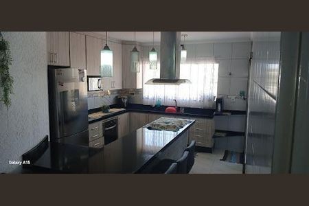 7_photo/94c8b78ec7.a49e91fd3ceb7e6d-ATLAS-d19f932d-c0e6-4d9c-bb7f-f7e80f2eb09d.jpg de casa à venda com 3 quartos, 250m² em Jardim Rossin, Campinas