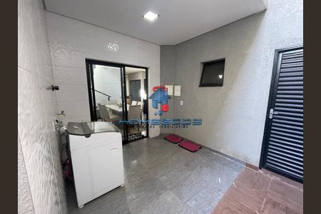 32_photo/94c8b793e1.358915be0f21f955-ATLAS-7c587e92-376a-499e-a077-ef80c7b21cd9.jpg de casa à venda com 3 quartos, 198m² em Jardim Aurelia, Campinas
