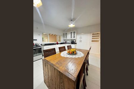 9_photo/94c8b7a2d1.4cea1a0b3f6bbd2f-ATLAS-bcaece8a-2b6a-4beb-a56a-acec58410ea3.jpg de casa à venda com 2 quartos, 280m² em Jardim Florence, Campinas