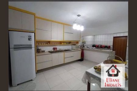 3_photo/94c8b8420f.74a96c0b2c4b8c29-ATLAS-b2e5d63c-9b50-443f-8614-d4a1cc7436fe.jpg de casa à venda com 3 quartos, 216m² em Parque São Jorge, Campinas