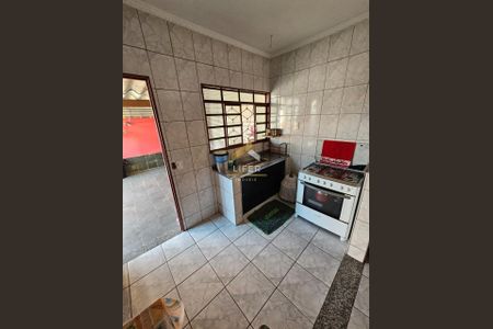 10_photo/94c8b8430b.7e2ea02b9085bf9d-ATLAS-7bdee765-4172-4b52-8d70-44e4ce3a8cfc.jpg de casa à venda com 3 quartos, 114m² em Parque São Jorge, Campinas