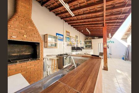 10_photo/94c8b84917.5034fcd1869f3202-ATLAS-a30bf7f2-d619-4a79-8722-891cce2700a0.jpg de casa à venda com 4 quartos, 121m² em Jardim Santo Antonio, Hortolândia