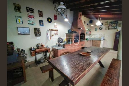 5_photo/94c8b86a3b.1788552eaf7d05ed-ATLAS-2d29ab66-8fa1-4d93-8dd7-7ac0fab9bb45.jpg de casa à venda com 3 quartos, 185m² em Parque Fazendinha, Campinas