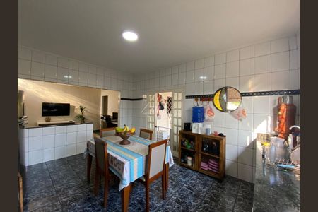 3_photo/94c8b86a73.cef17660cfa7d457-ATLAS-cf6a9c59-915d-47fb-8b71-c4379b1f9699.jpg de casa à venda com 2 quartos, 280m² em Parque São Jorge, Campinas
