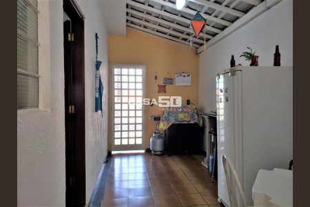 5_photo/94c8b86e59.f94fdbbd132c824c-ATLAS-124484cc-5c9f-4cce-ba5f-8a845685fb56.jpg de casa à venda com 2 quartos, 261m² em Parque Santa Bárbara, Campinas